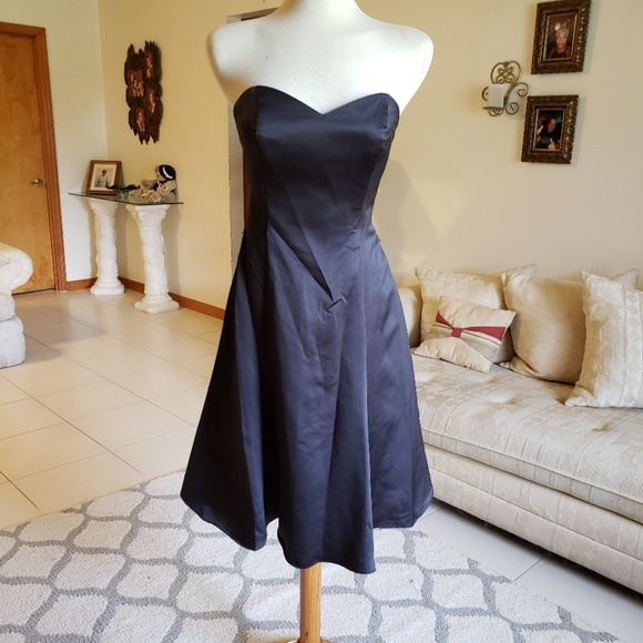 Alfred Angelo Dresses & Skirts - Alfred Angelo Dress, Black, Size 8